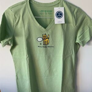 Life is Good women’s shirt sleeve tee